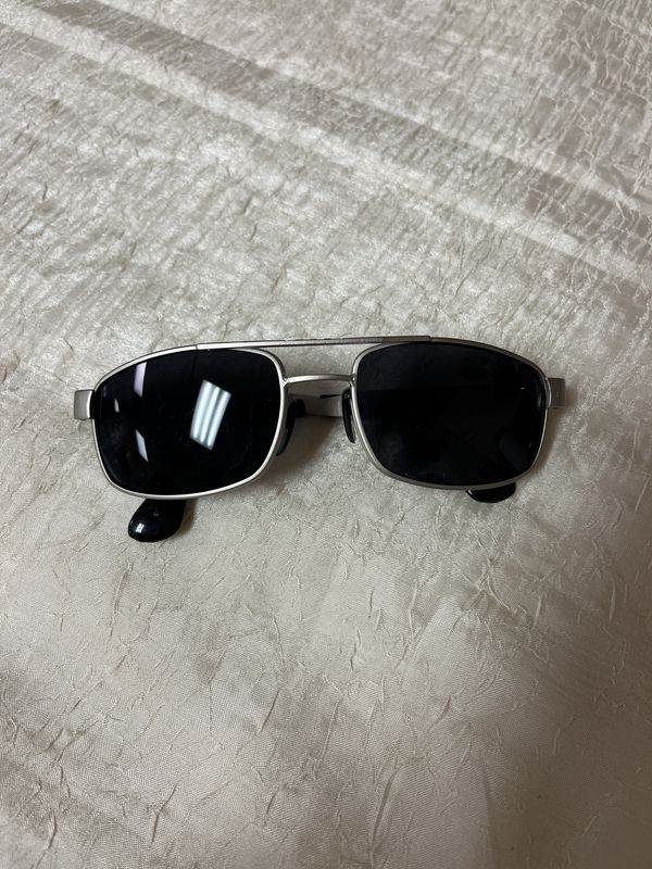 Black and silver aviator sunglasses