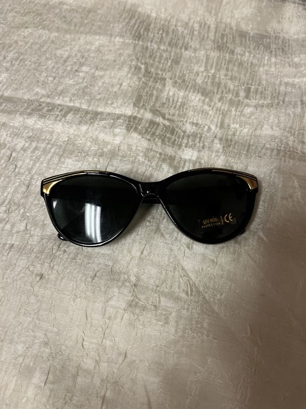 gold lined sunglasses