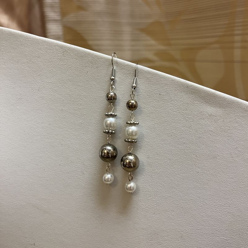 pearl silver elegance earrings