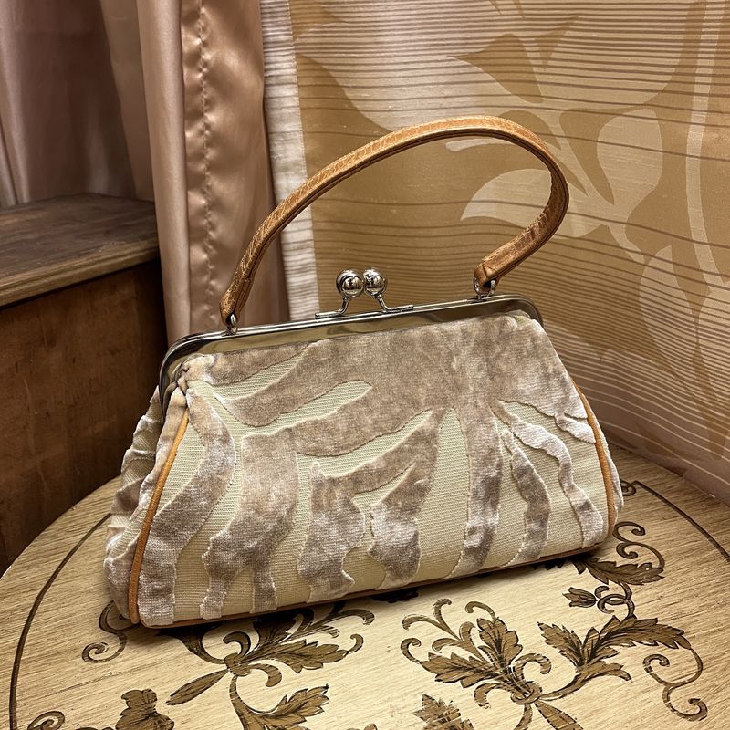 Jackie: sahara sand chenille zebra hand bag