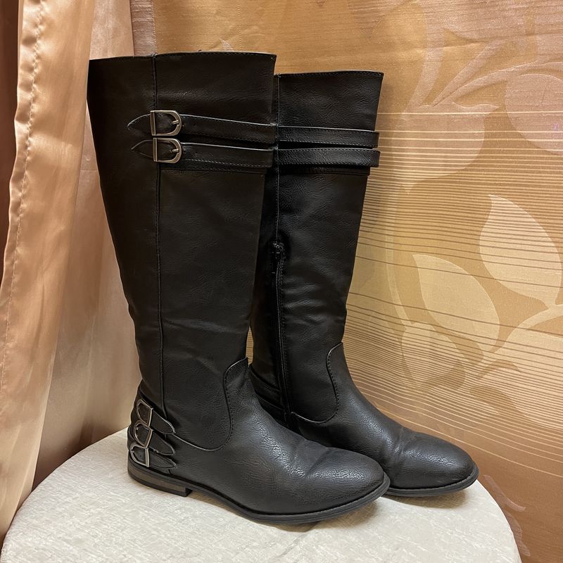 dark grey silver buckle boots
