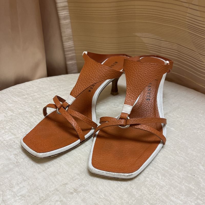 Rebeca Orange Heel