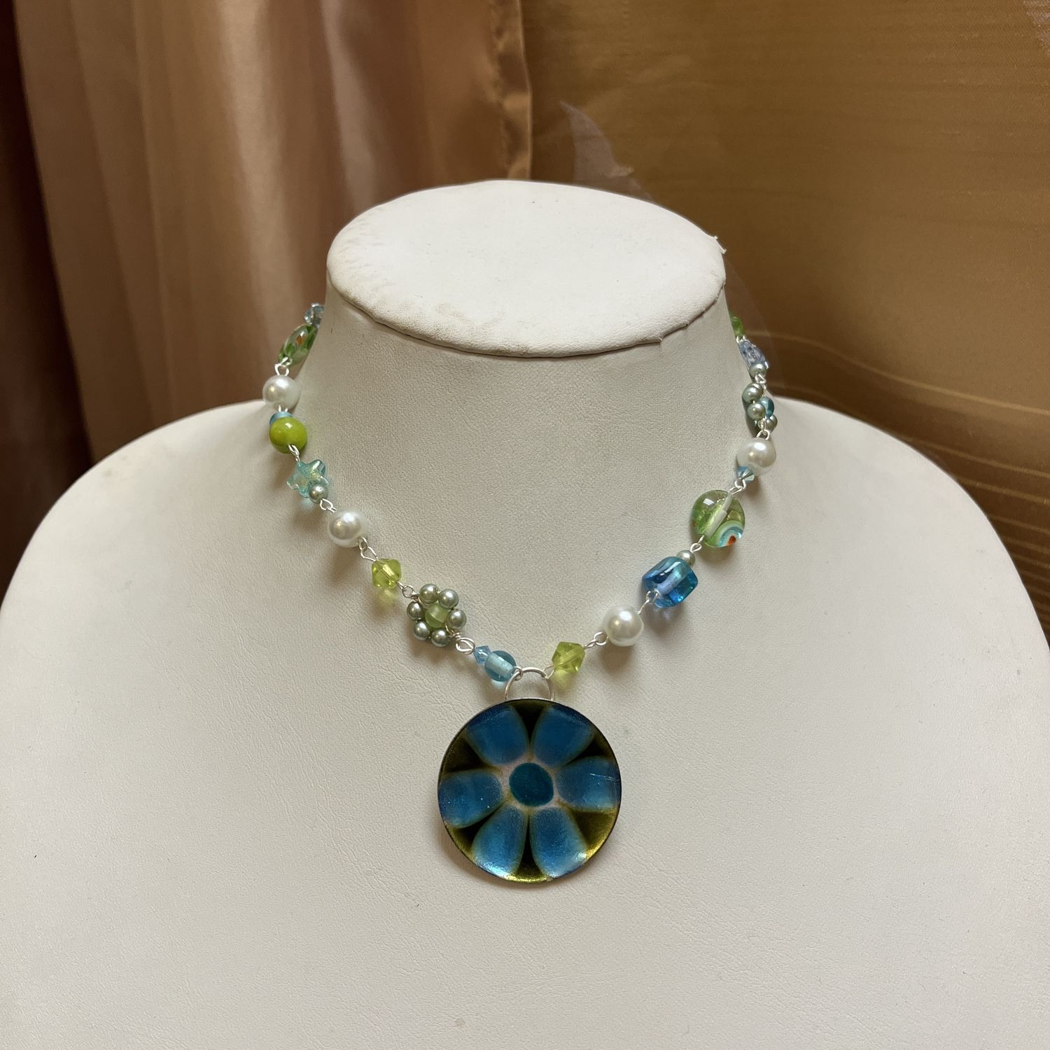 blue green flower necklace