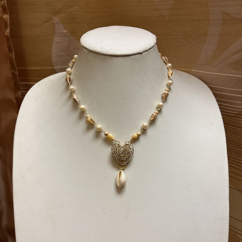 Sandy Heart Necklace