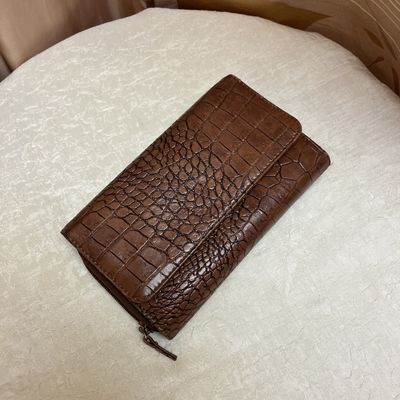 brown crock wallet