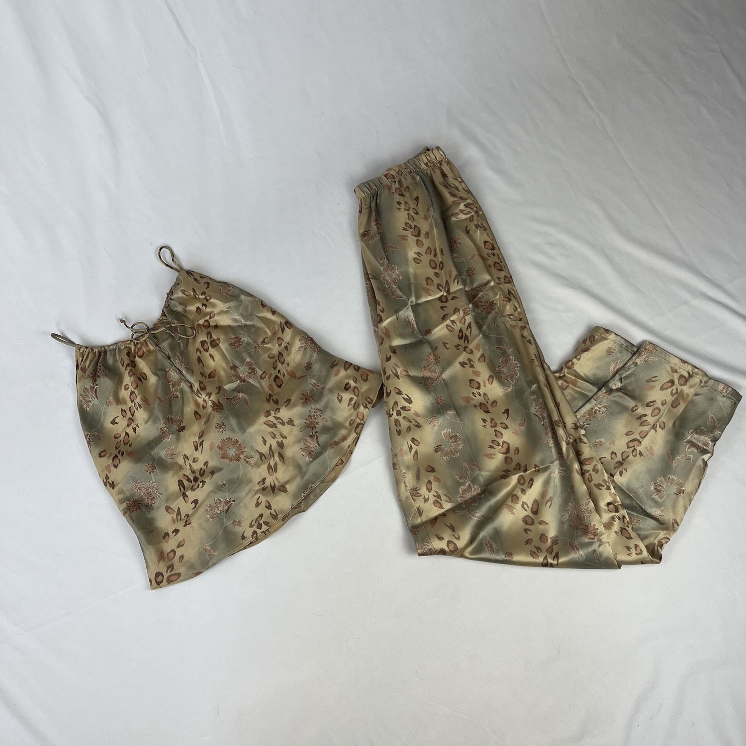 Brown Silk Cheeta Set