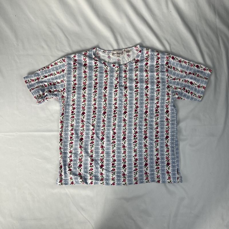 Floral Tee w/ Flower Buttons