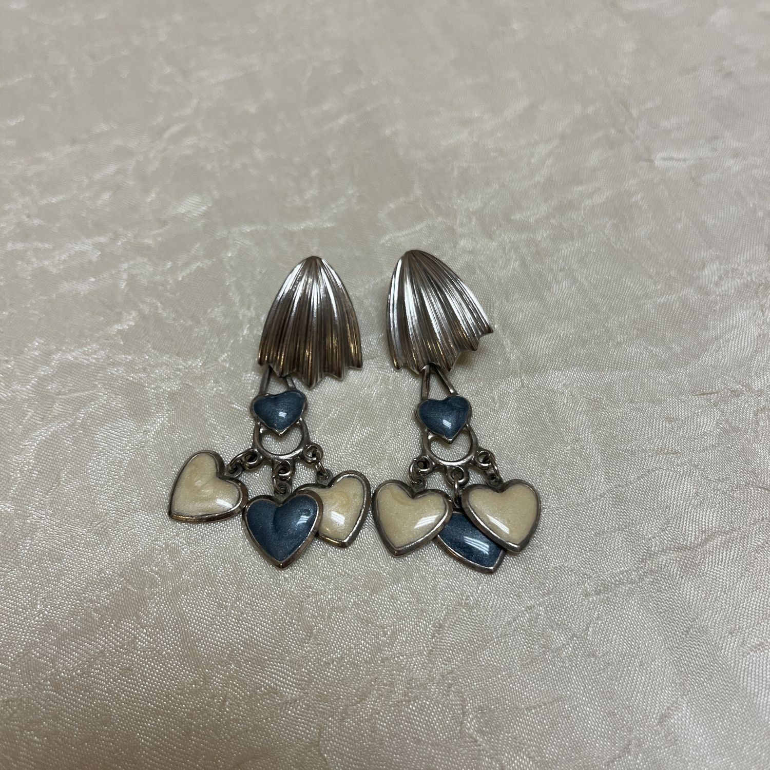 Shell Hearts Earrings