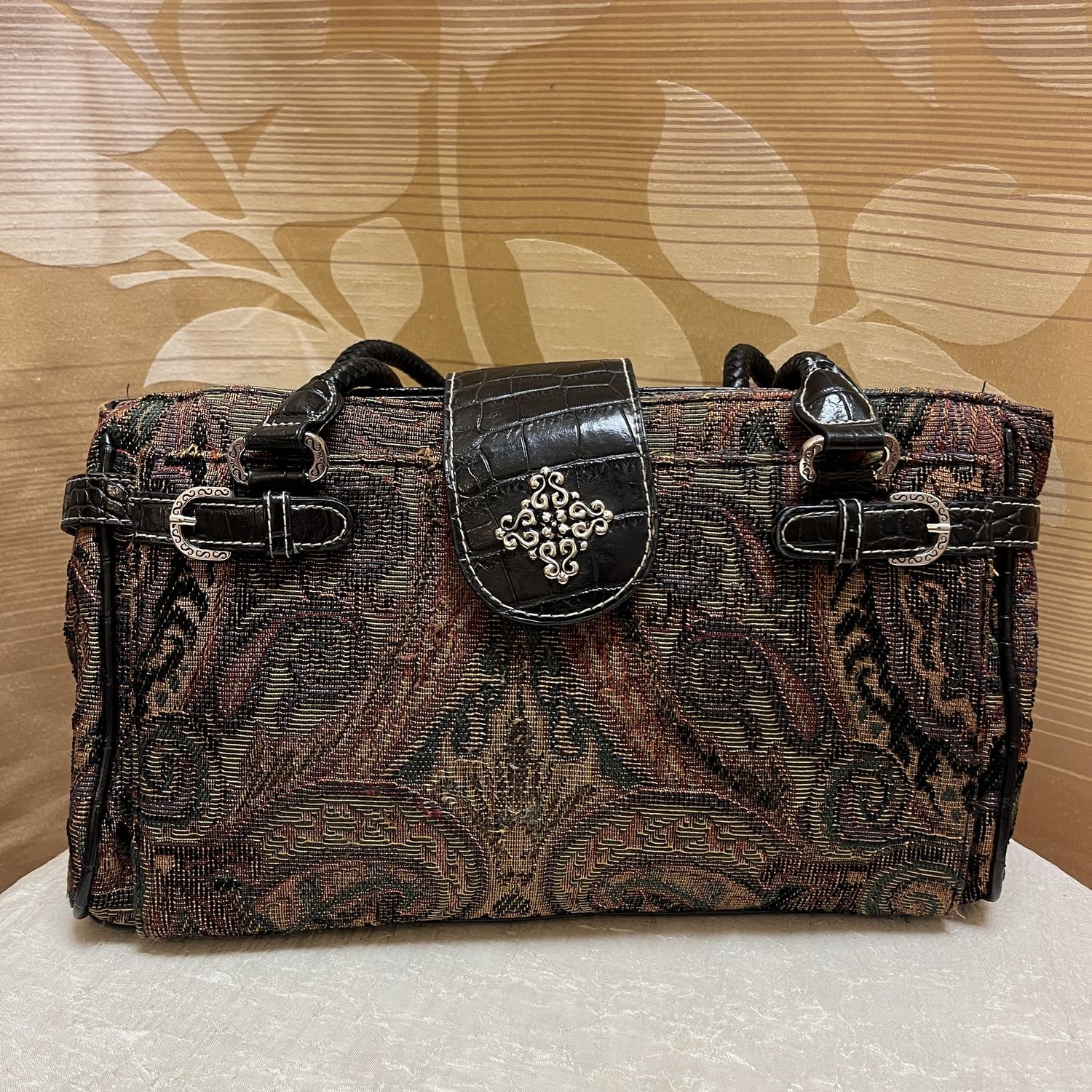 Grandma&#39;s Couch Bag