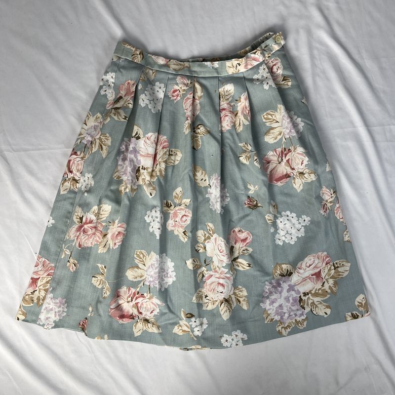 Blue Floral Pleated Skirt