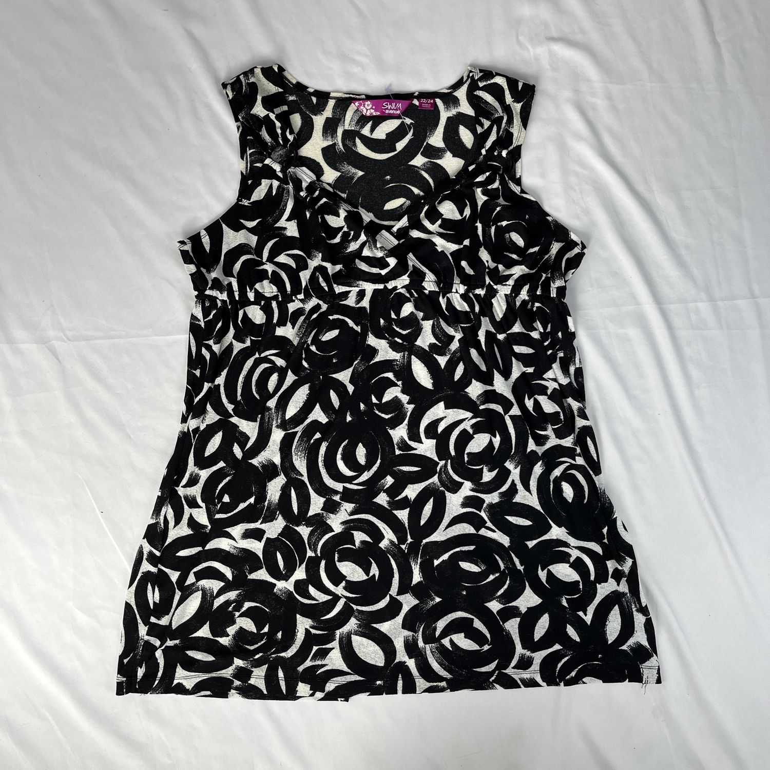 Black + White ring strap dress