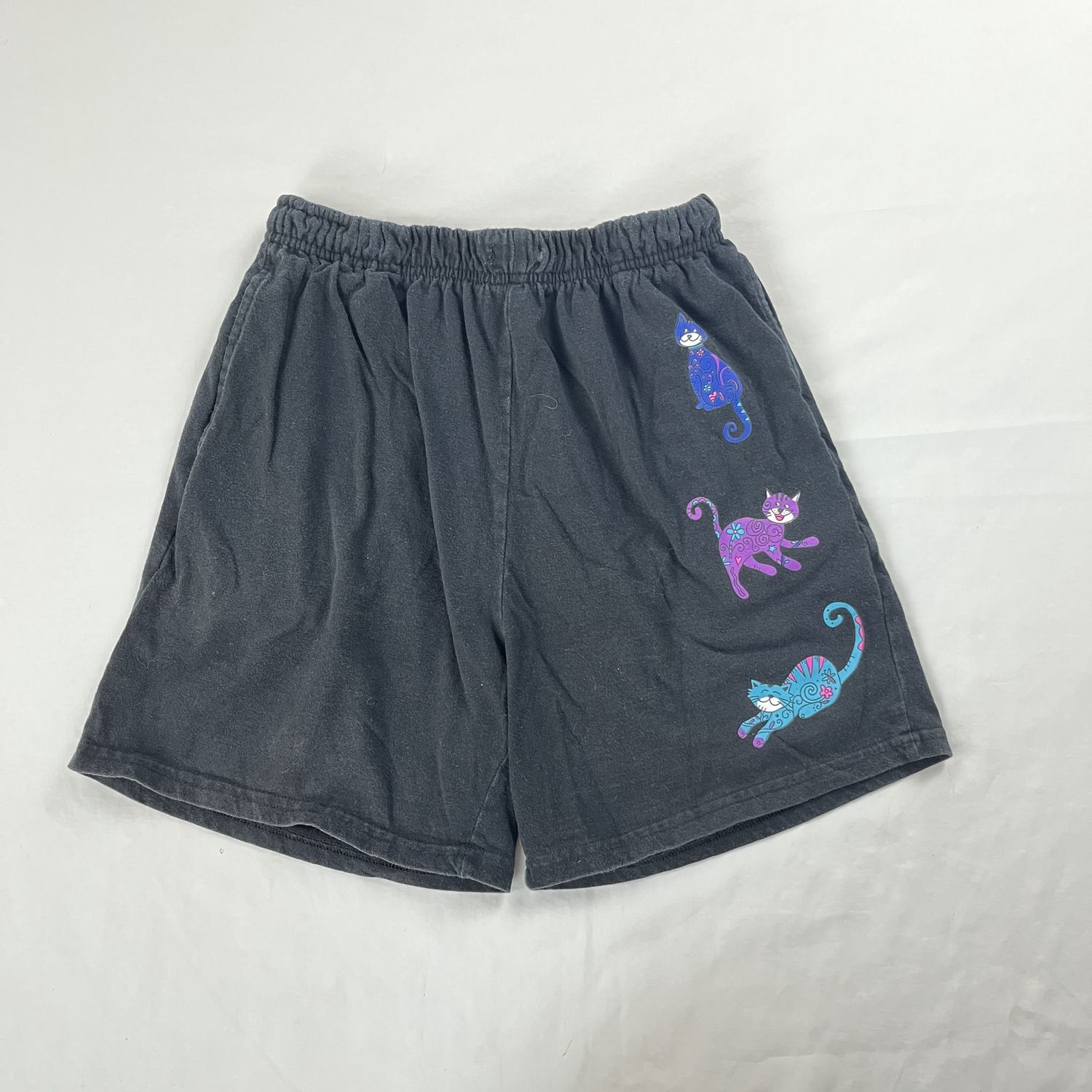 kitties on shorts!