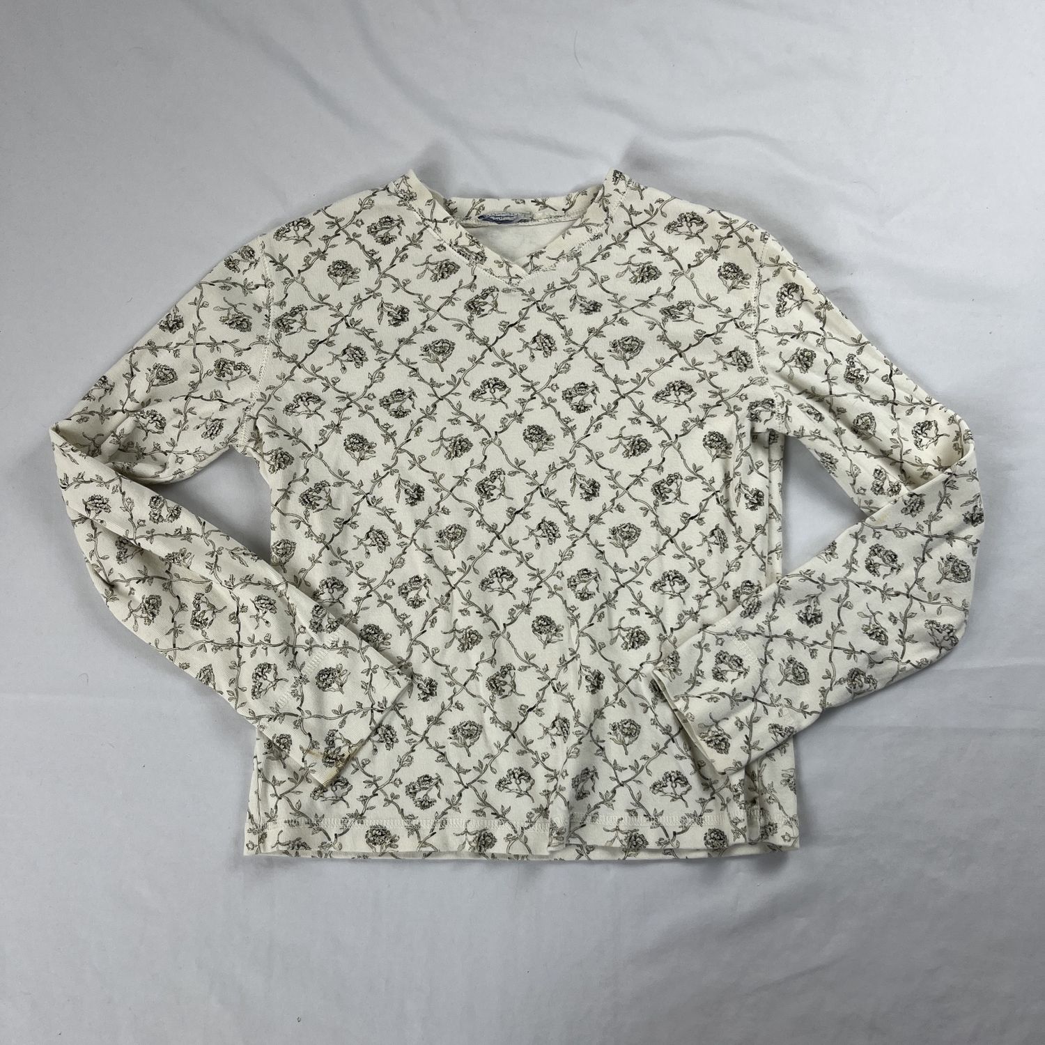 rustic floral long sleeve