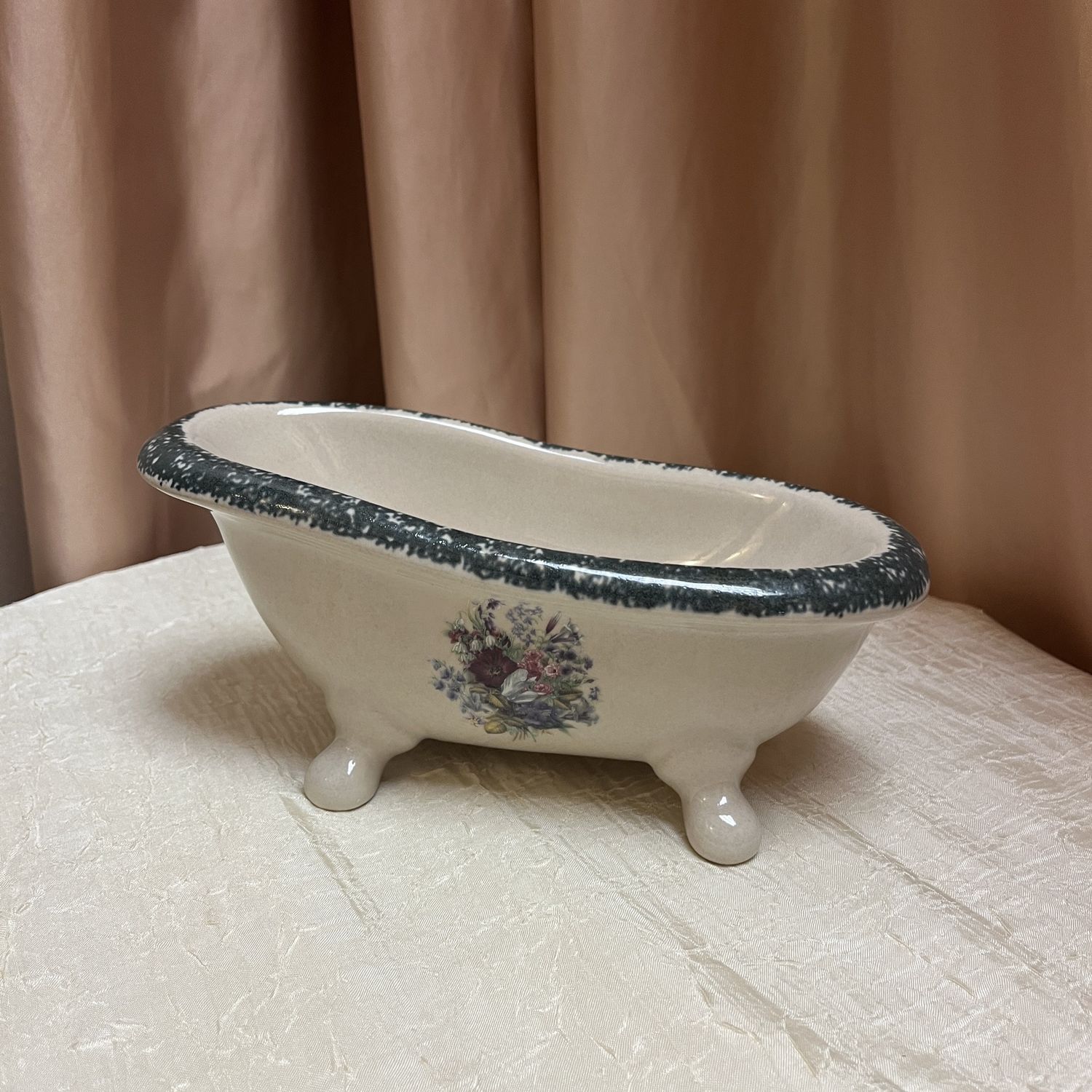 Bathtub Trinket Dish
