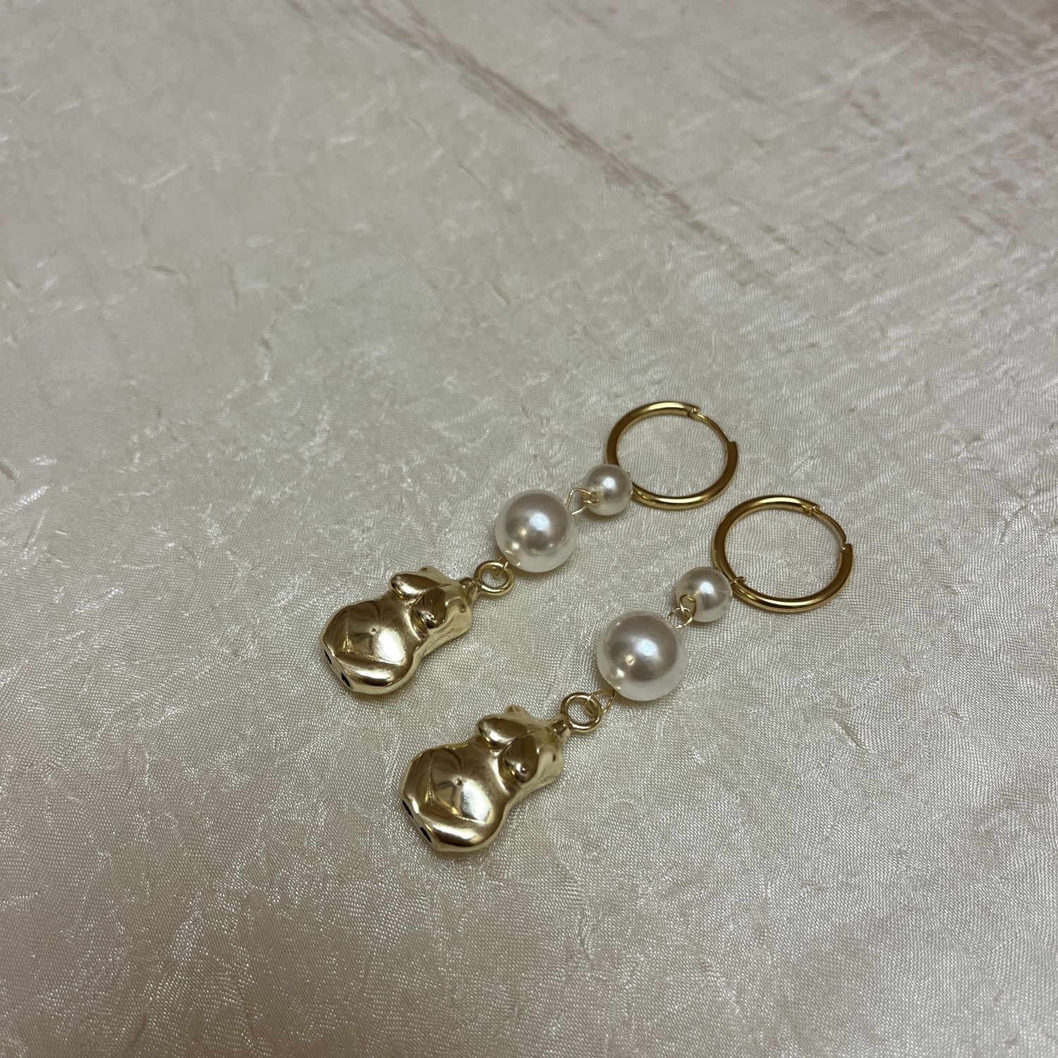 Woman Pearl Earrings