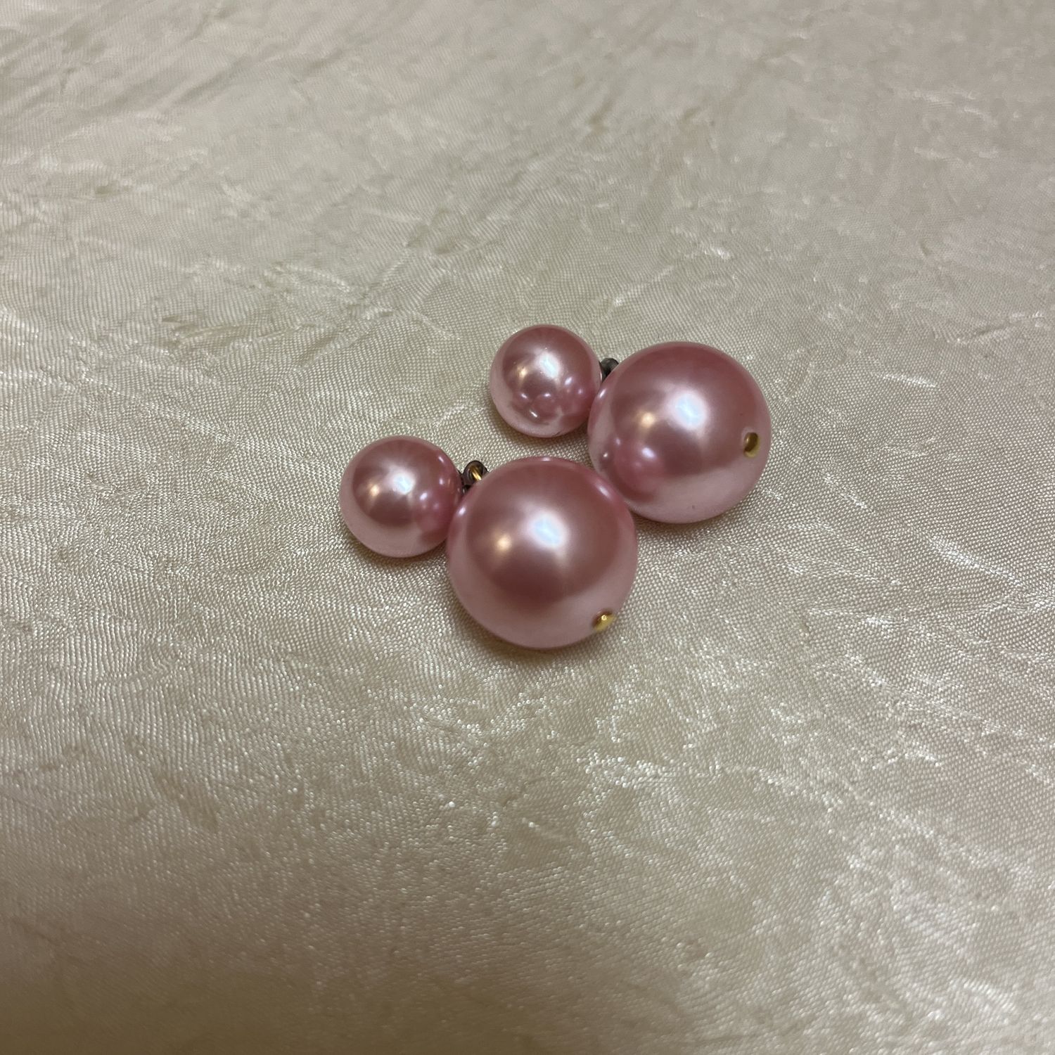 pink pearl earrings