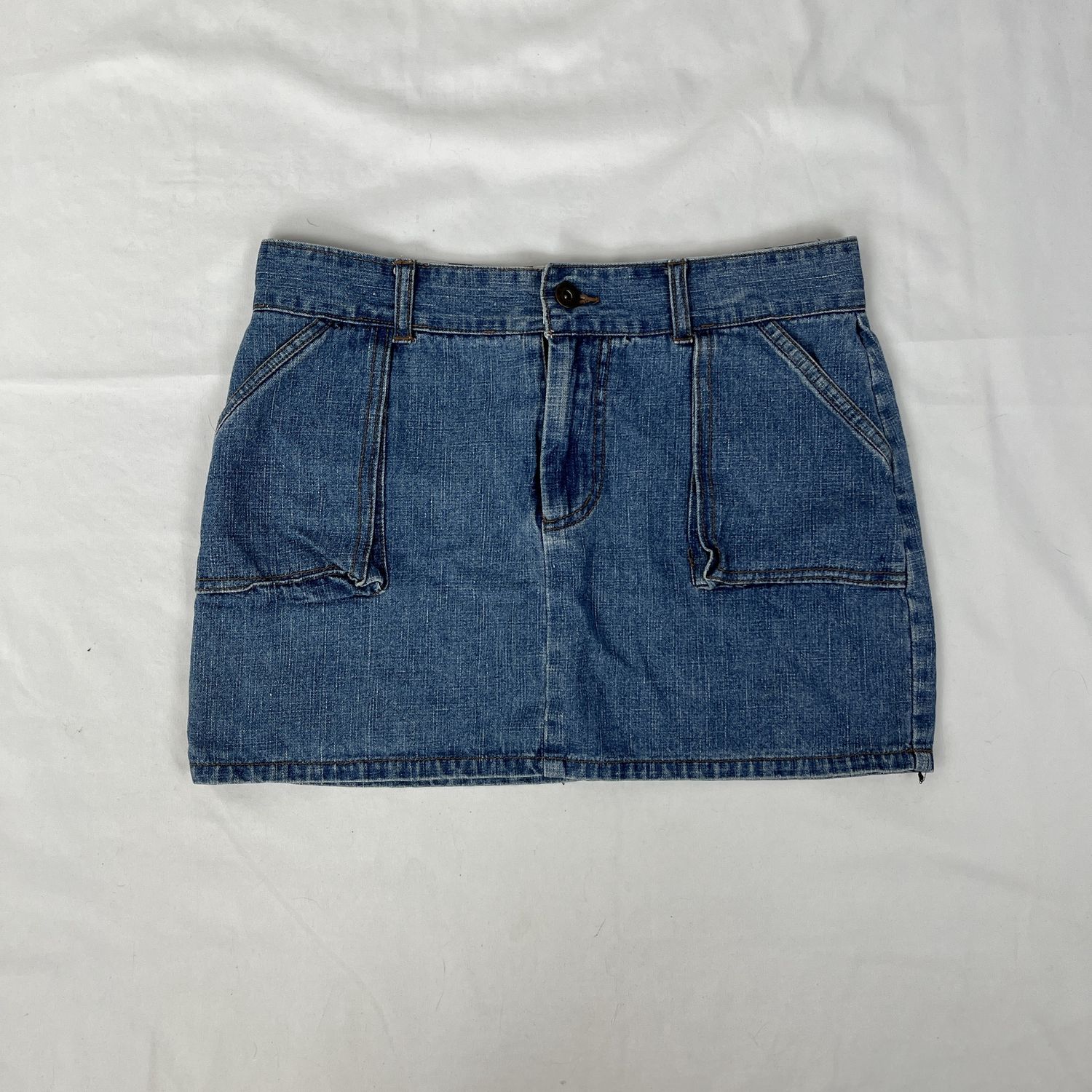 denim square pocket mini skirt