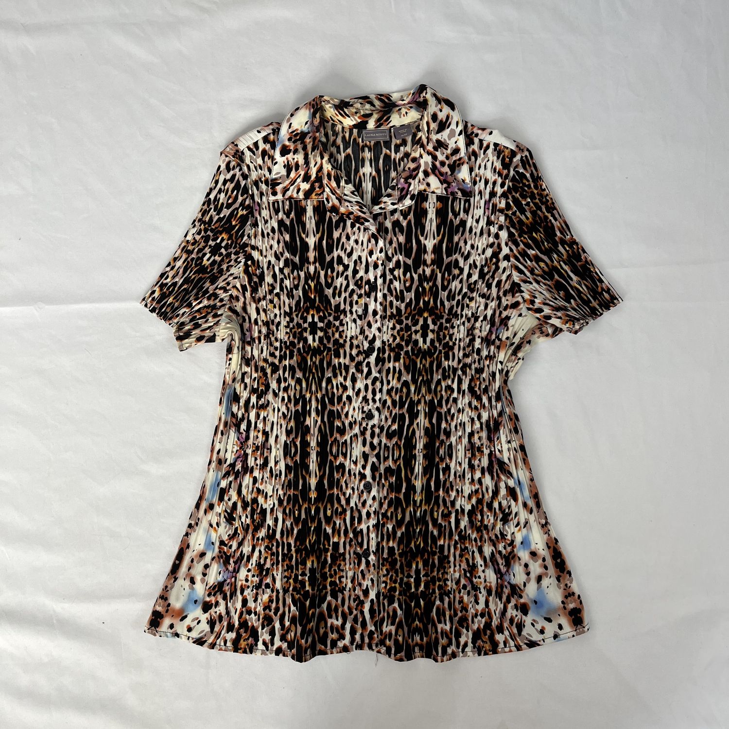 leopard pleated top