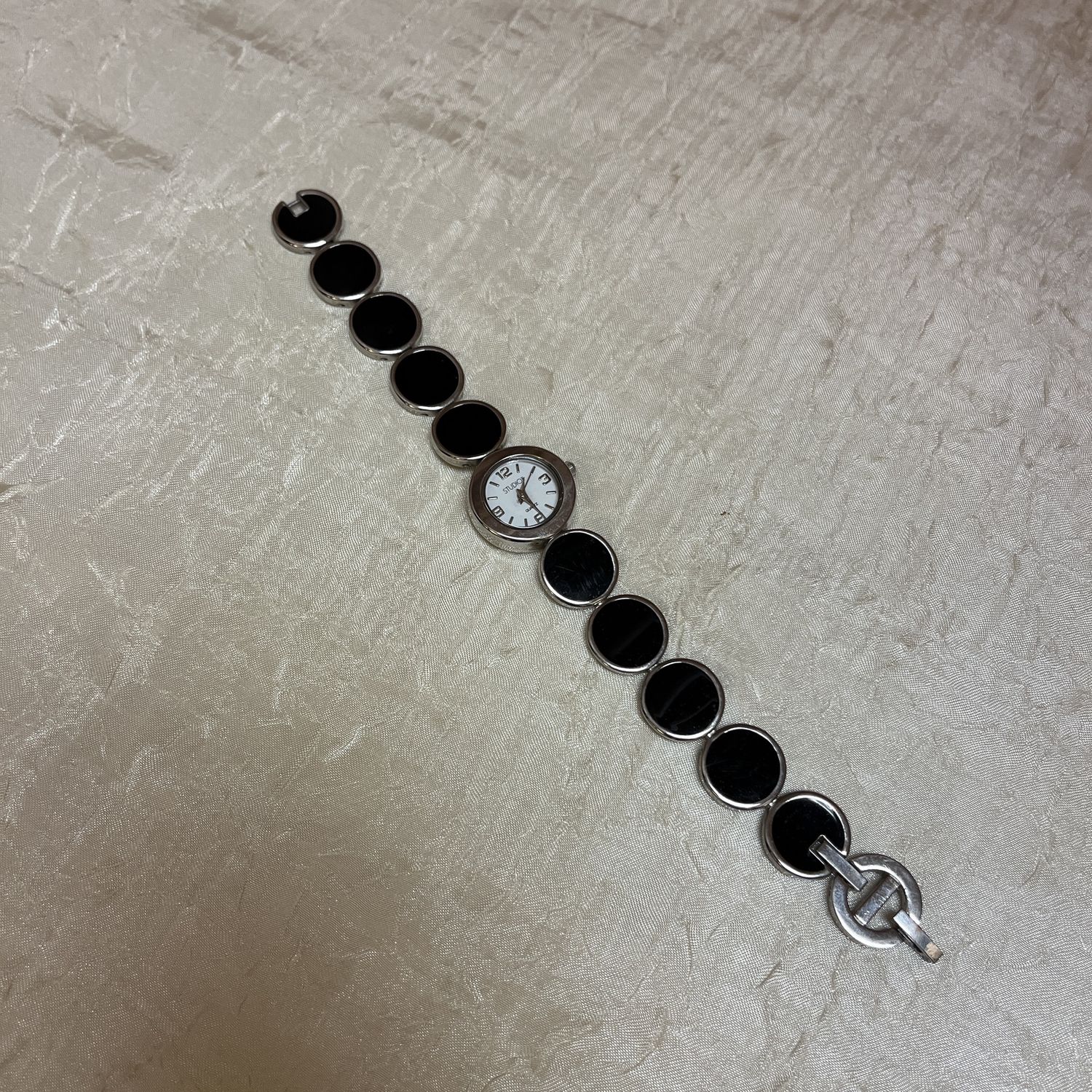 black circle mod watch