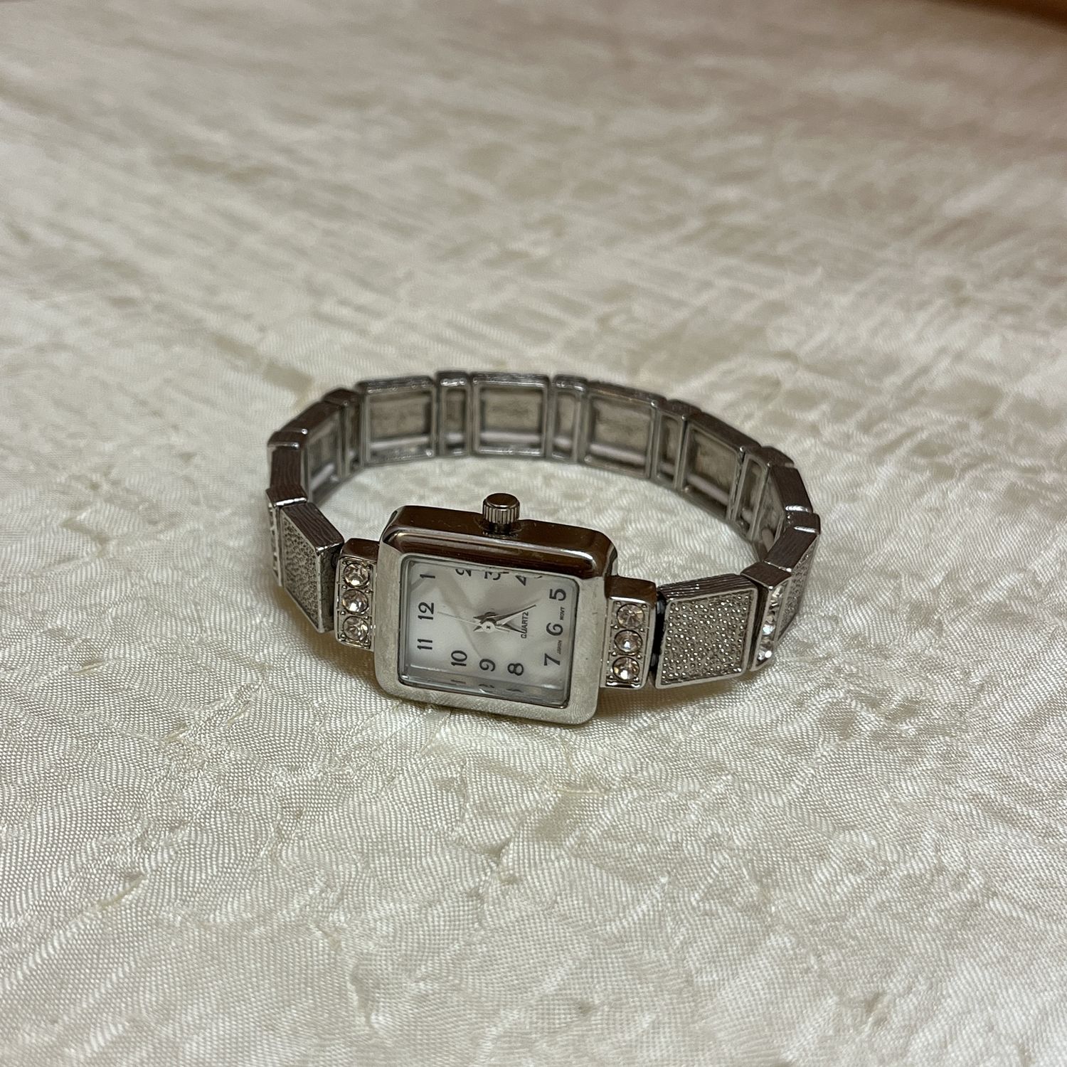 sparkle elastic silver watch