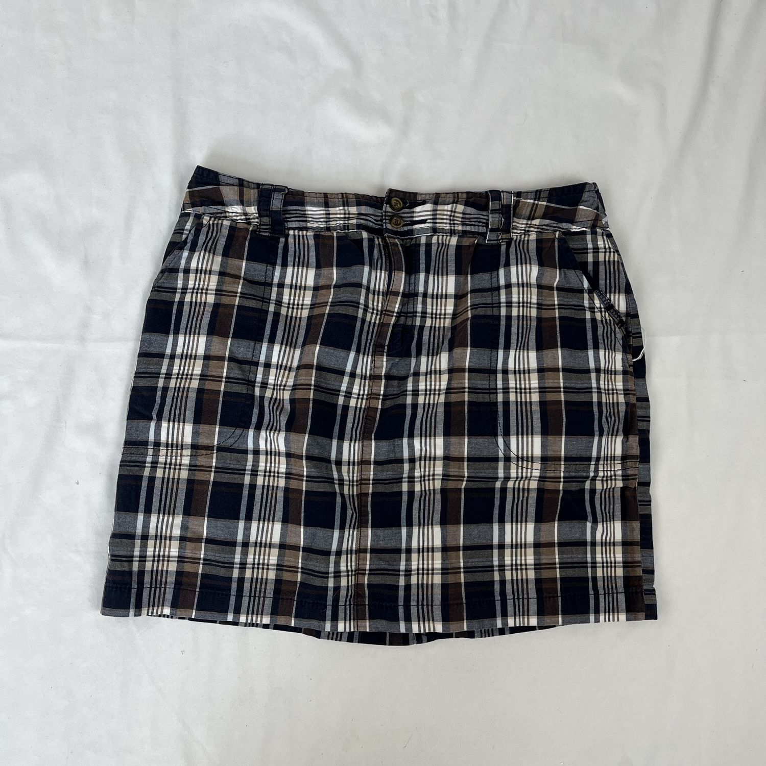 Navy plaid skort