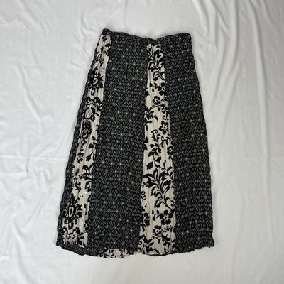 b &amp; w panel skirt