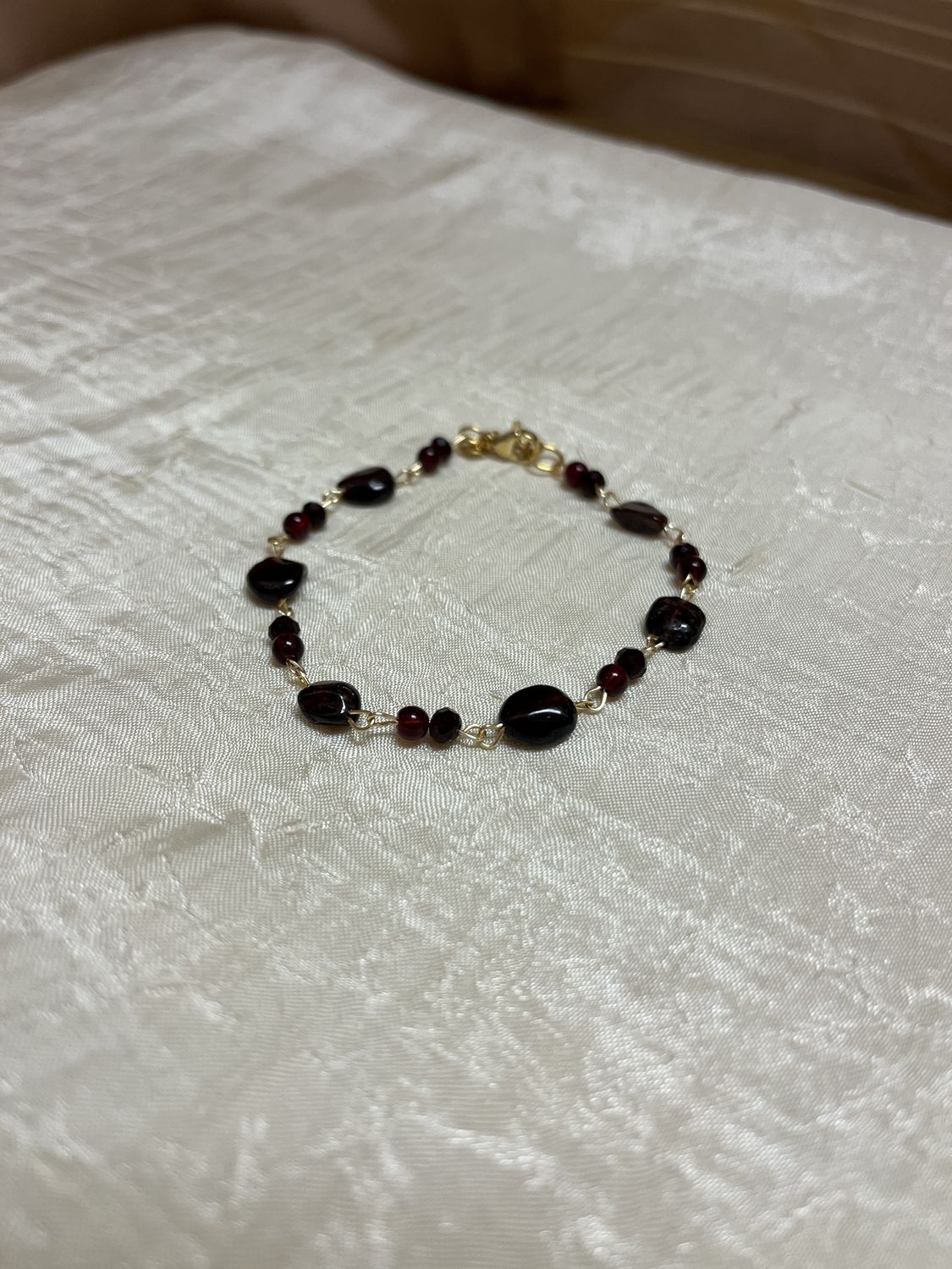 maroon stone bracelet