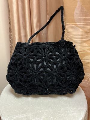 black flower crochet bag