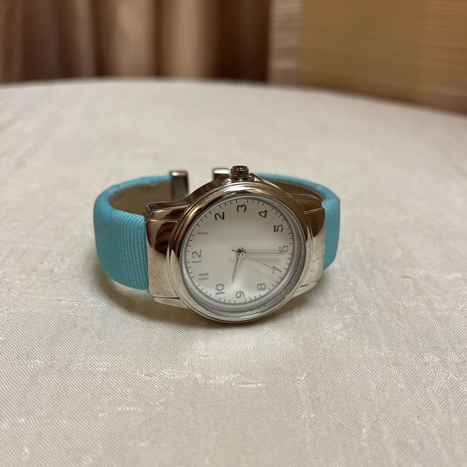 blue bracelet watch