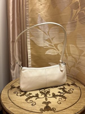 tan shoulder bag