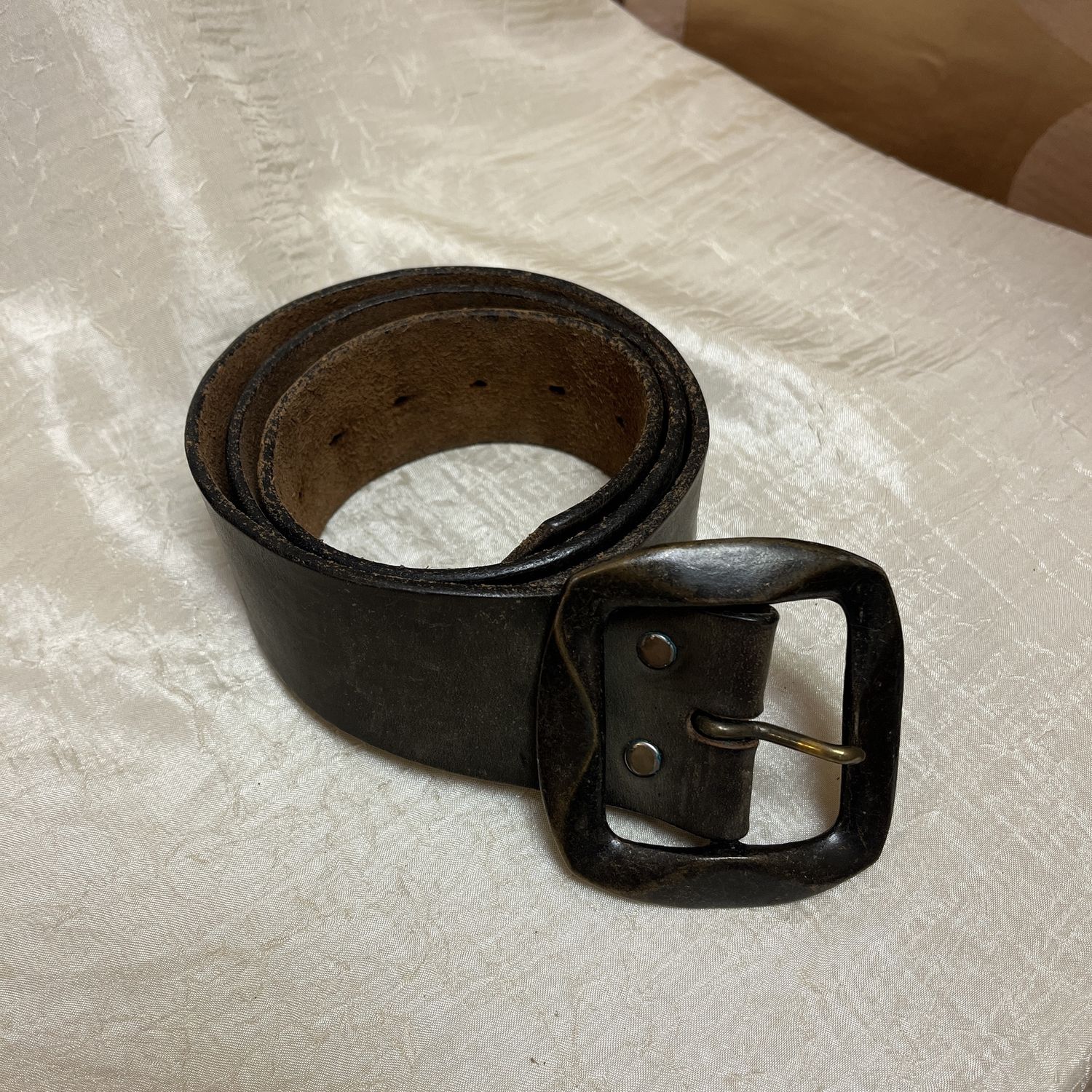 bronze buckle belt