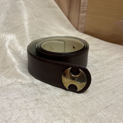 brown gold buckle belt