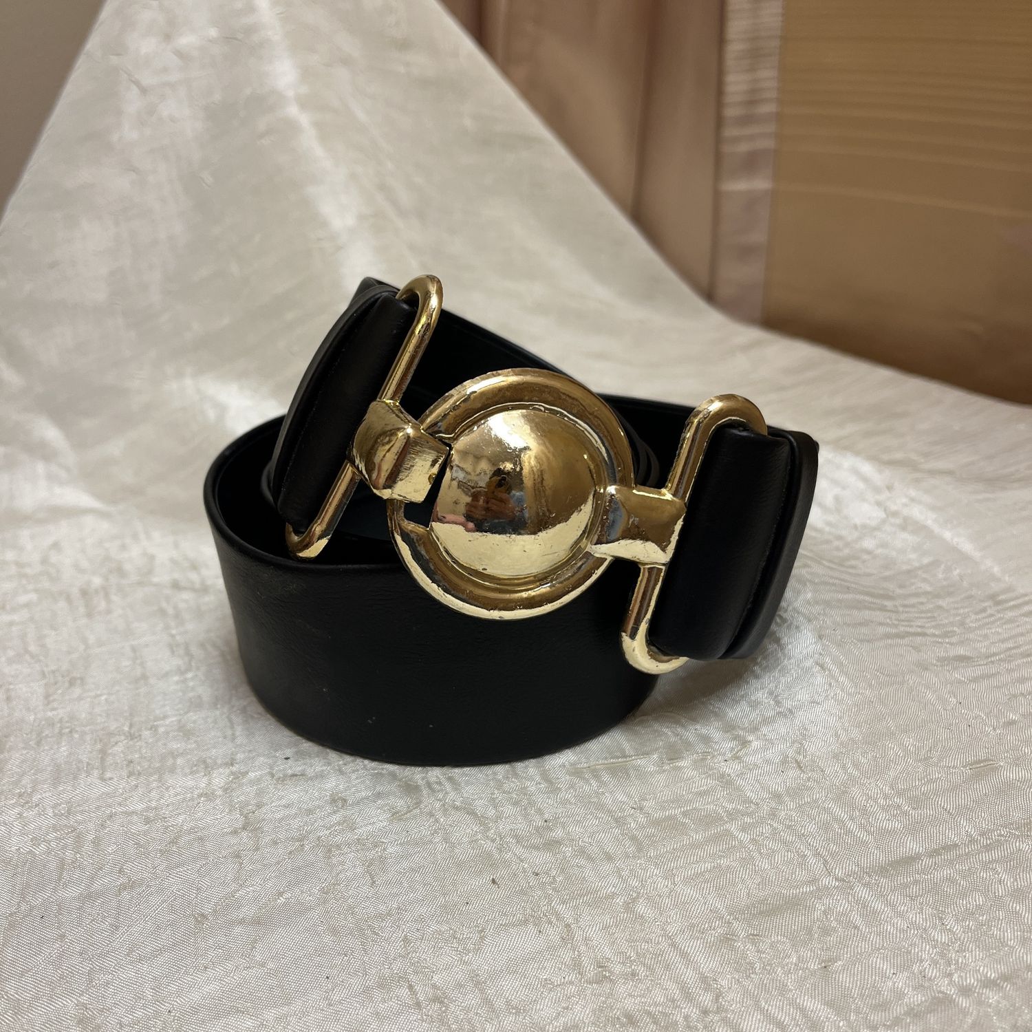 gold front lock belt