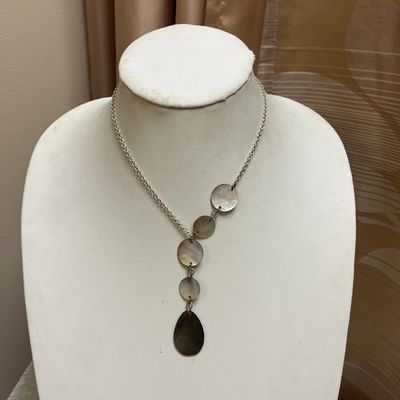 pearly silver necklace