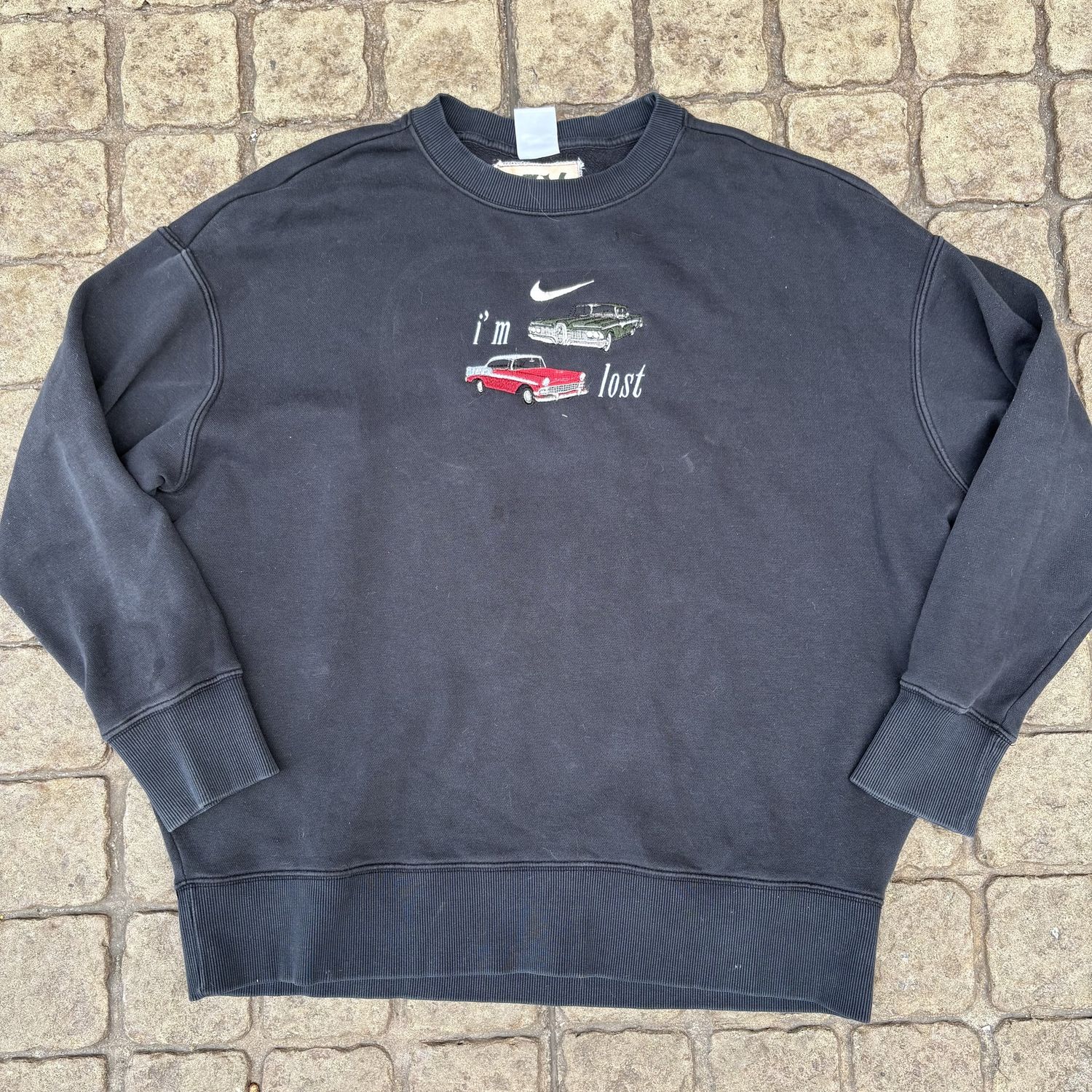 Black &quot;i&#39;m lost&quot; Crew