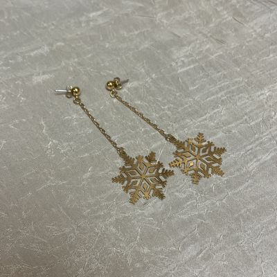Gold Snowflake Earrings