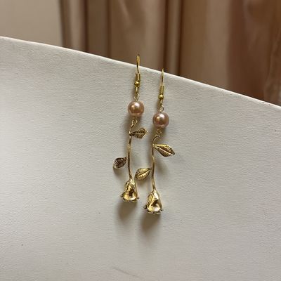one pink rose earrings