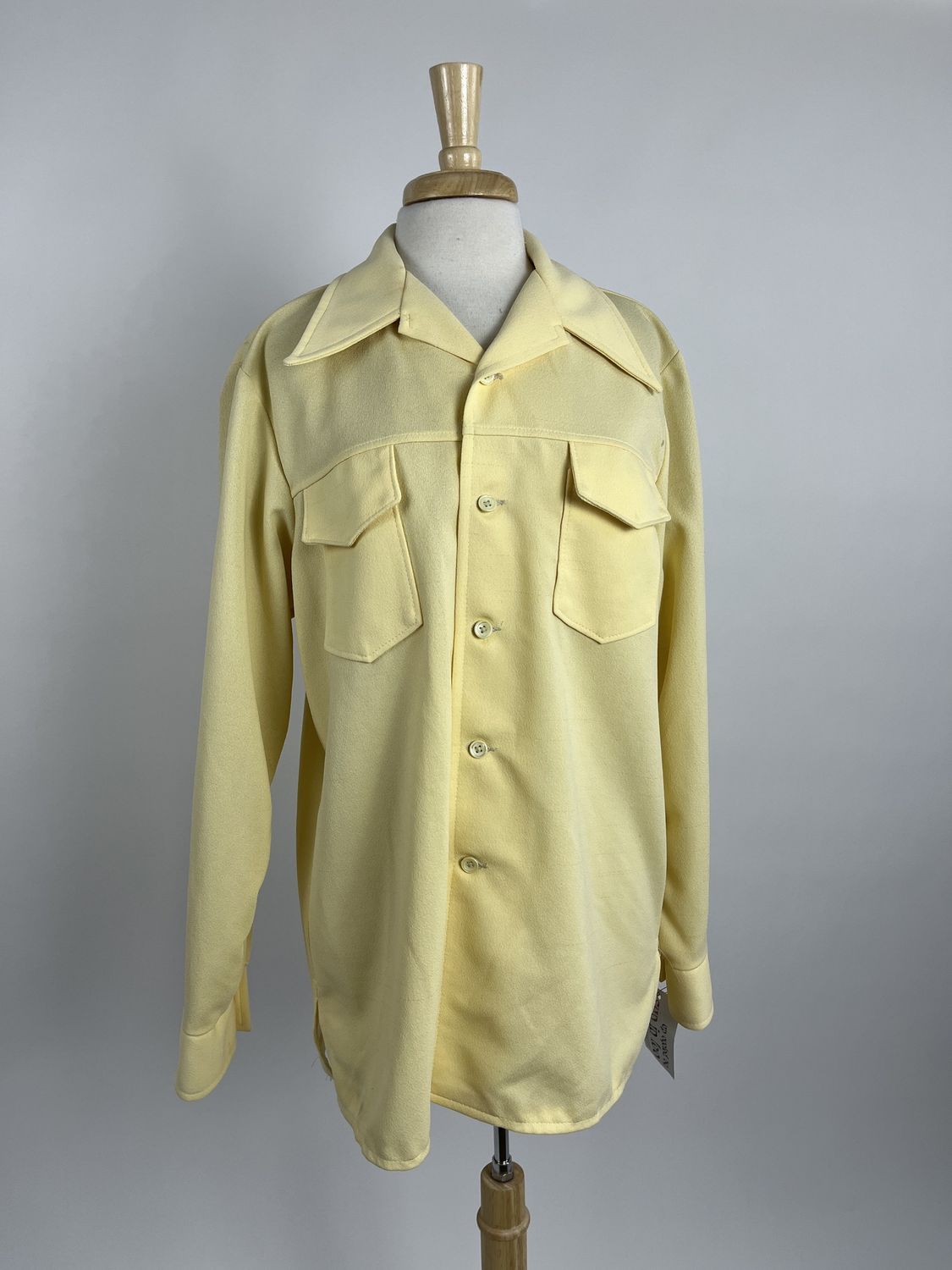 Pale Yellow Jacket