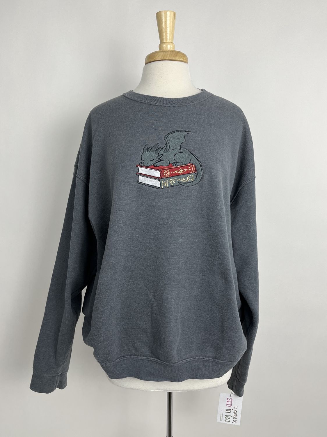 Book Dragon Embroidery, Colour: Burgundy Long Sleeve