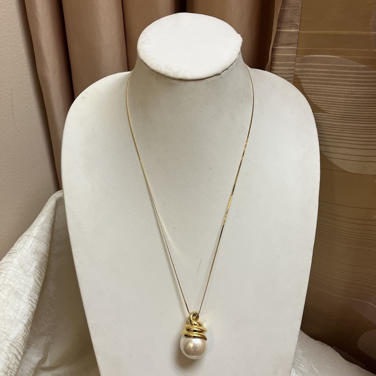 Large Pearl Layered Necklace