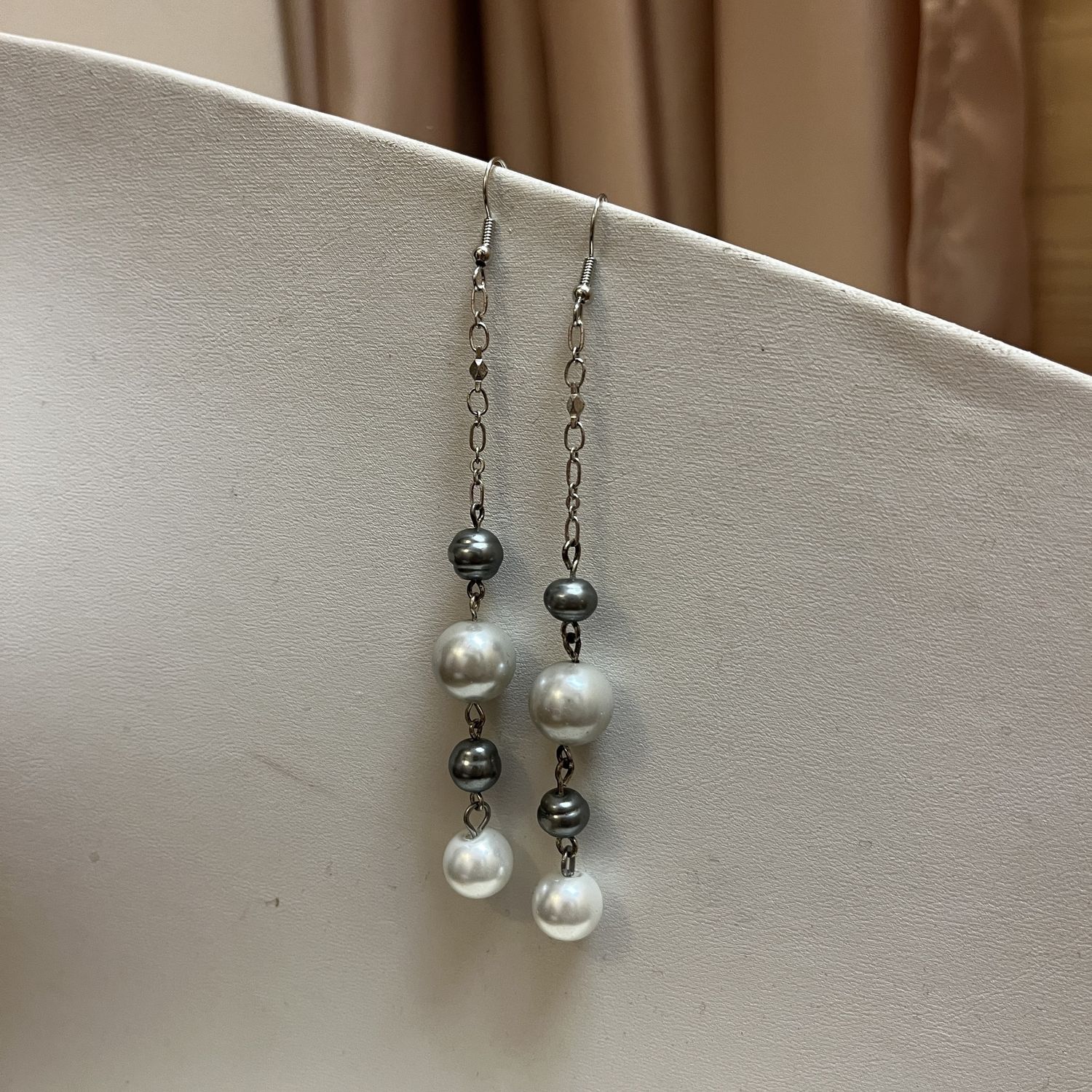 Space pearl earrings