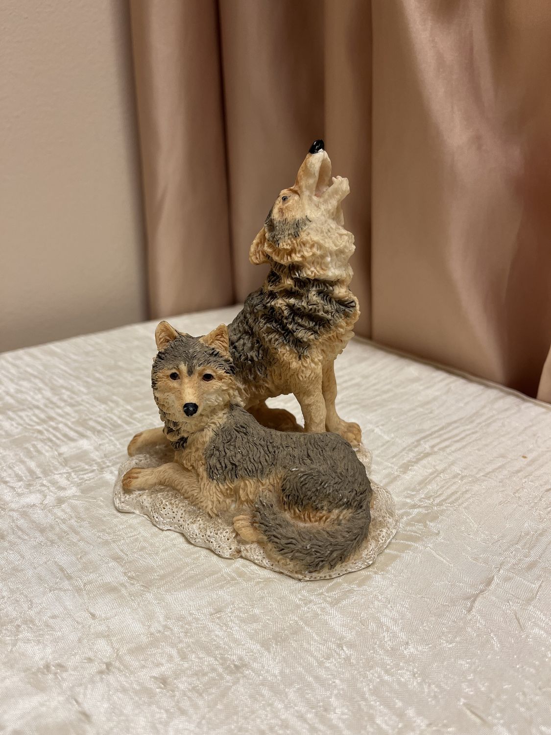 Wolf Figurine