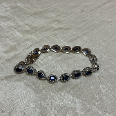 Blue tear drop bracelet