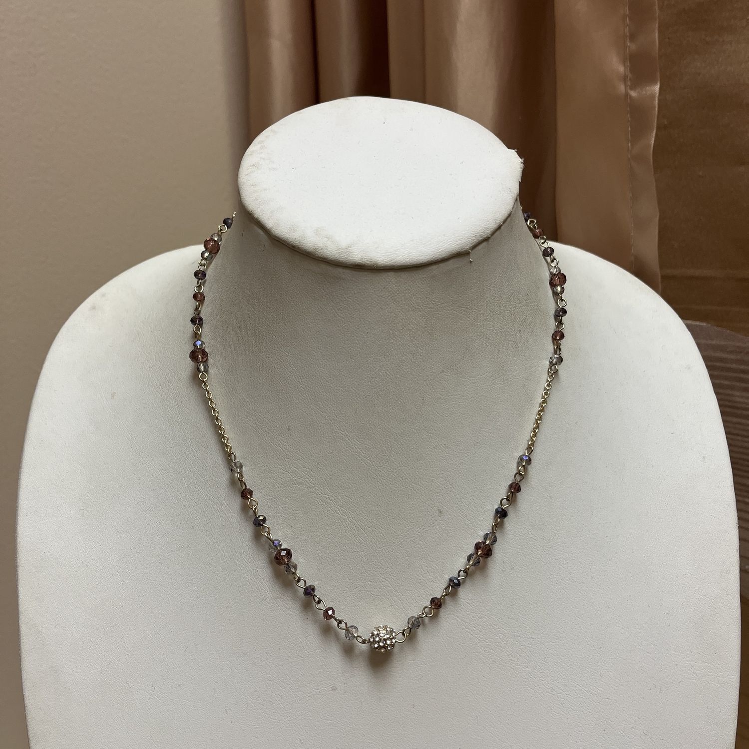 Burgundy beaded layer neckace