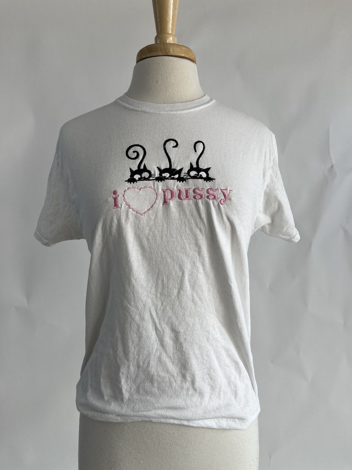I <3 Pussy Embroidery, Style: White Tee