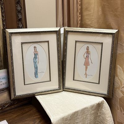 Nicole Miller Fashion Print