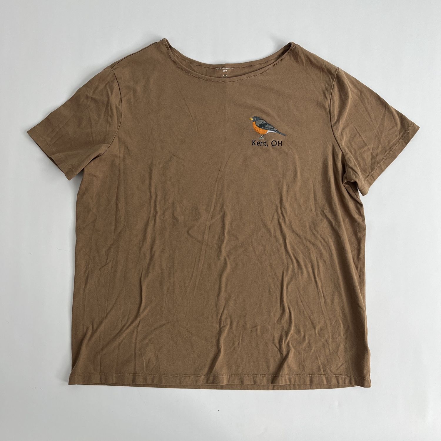 Robin Embroidery, Style: Brown Tee