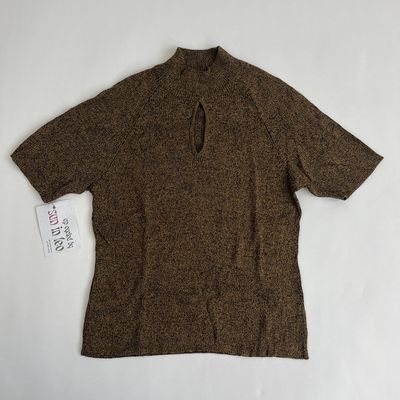 Key Hole Knitted Top