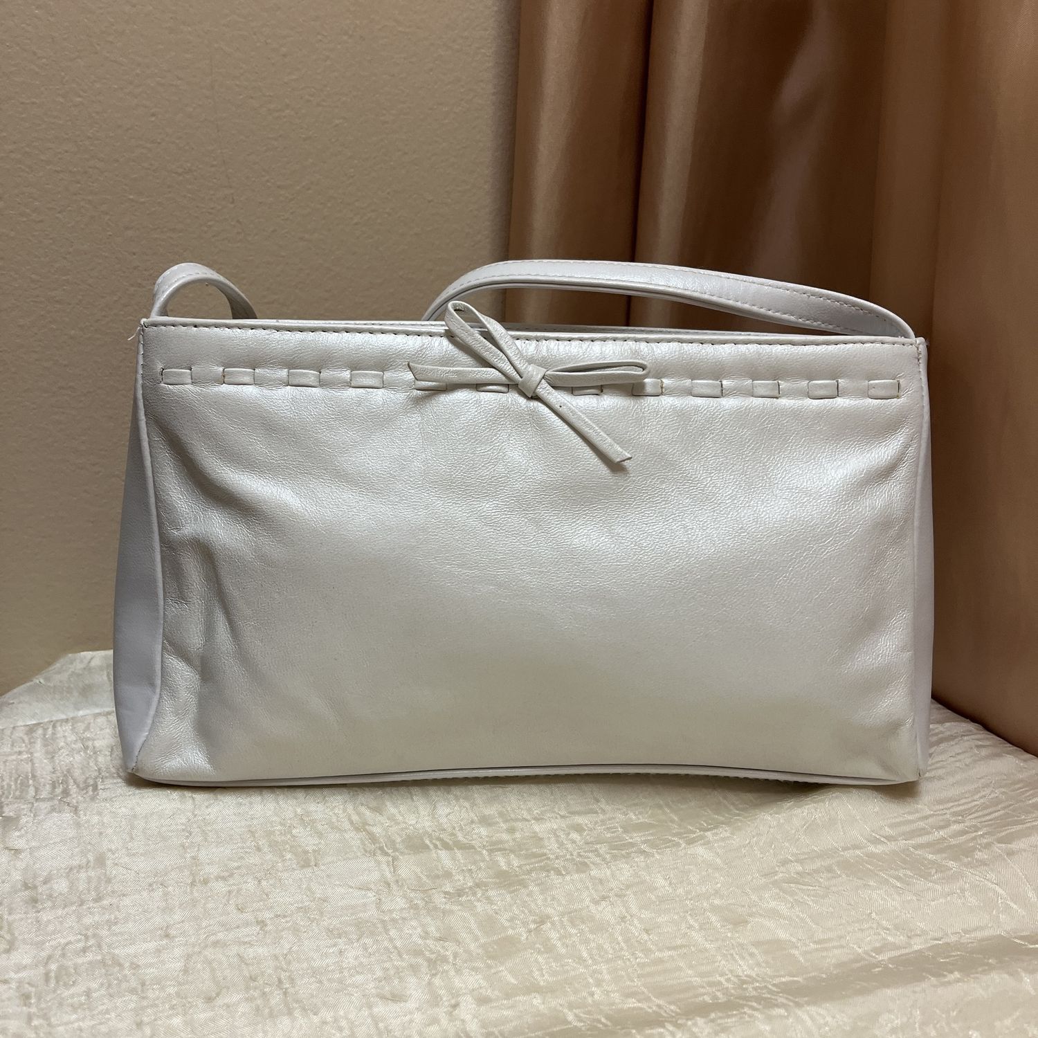 White Leather Shoulder Bag