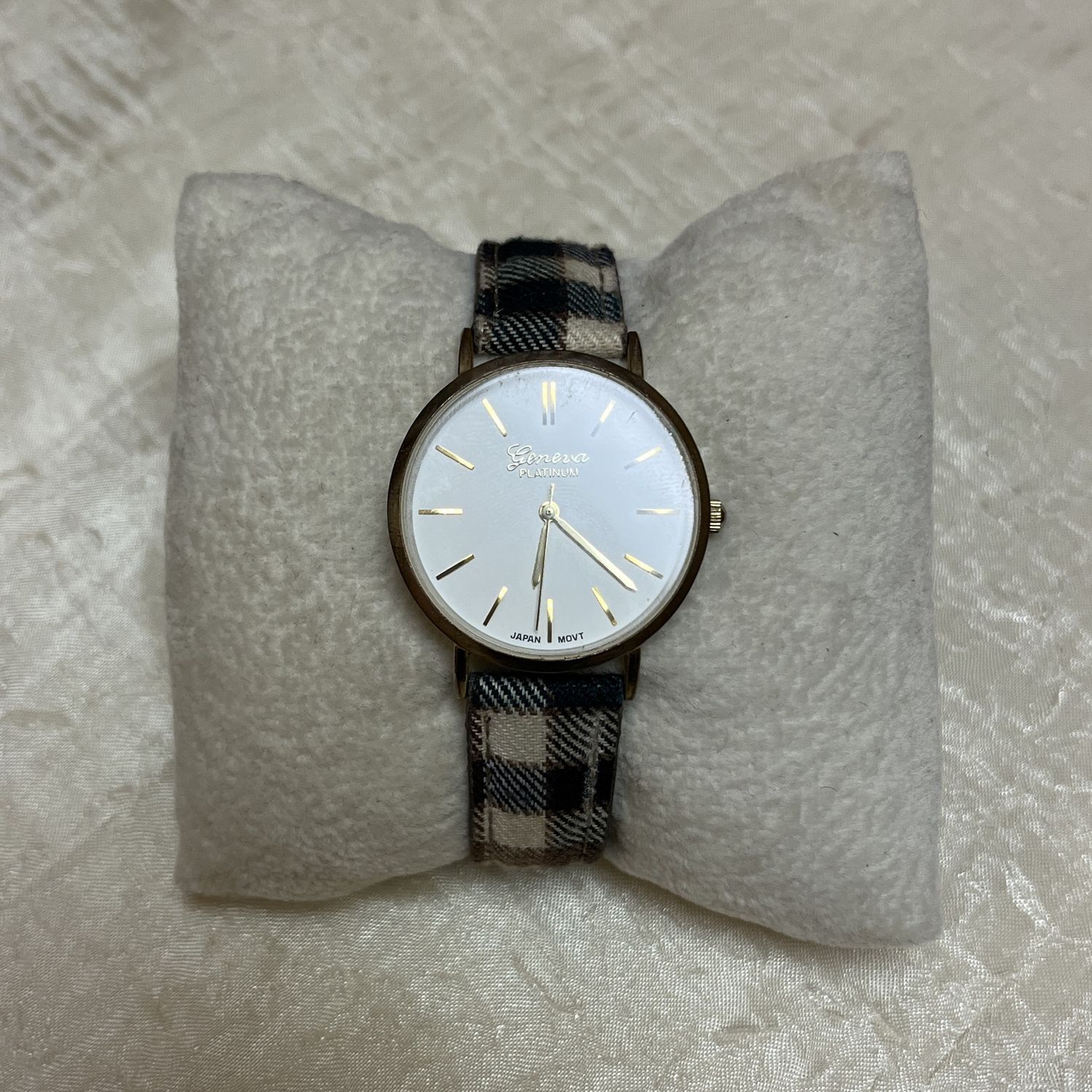Plaid Band Gold watch